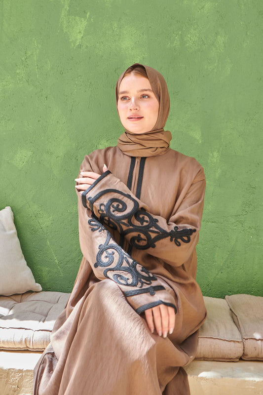 The Arabian Isdal