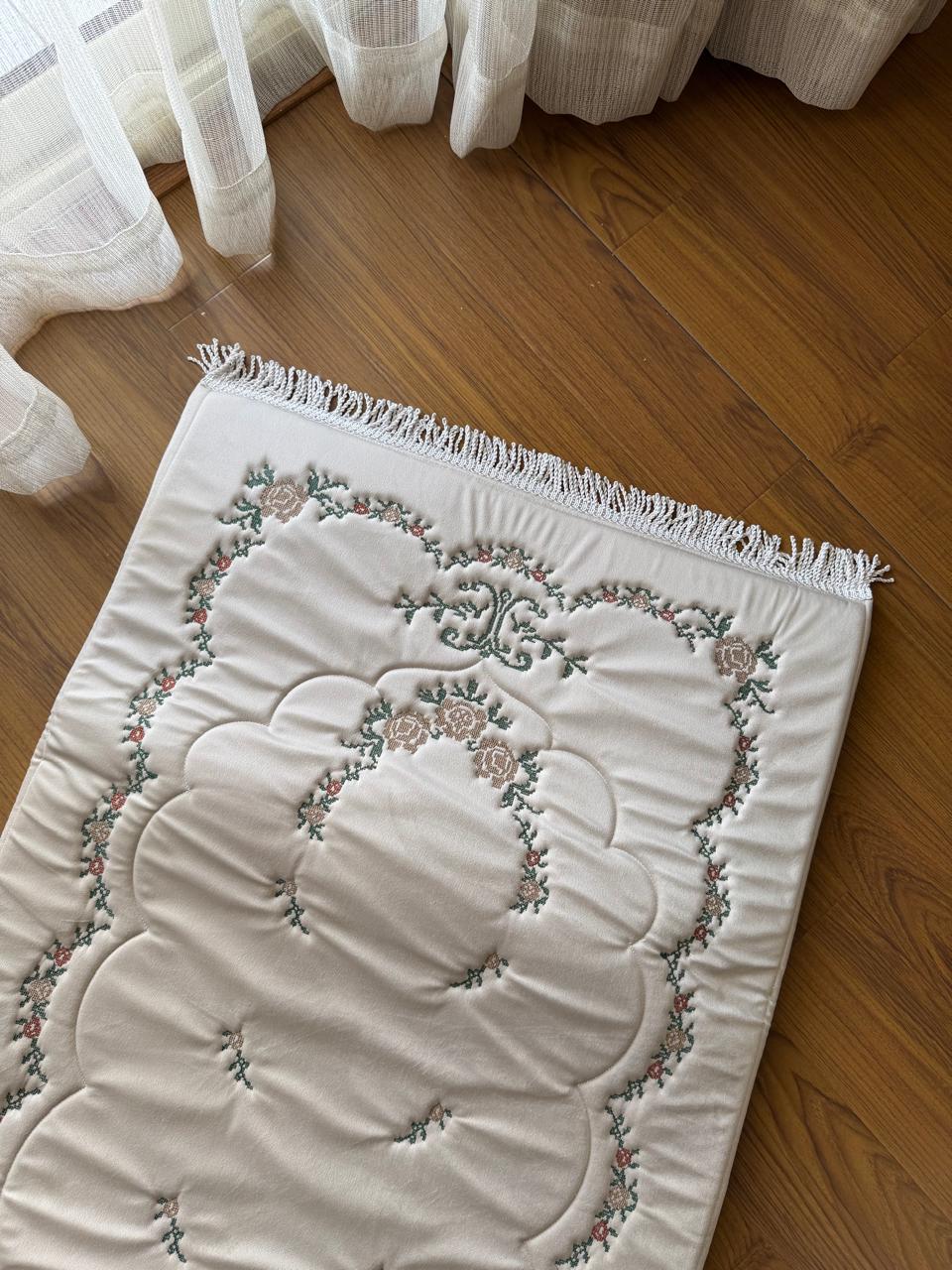 The Floral Cloud Sajda